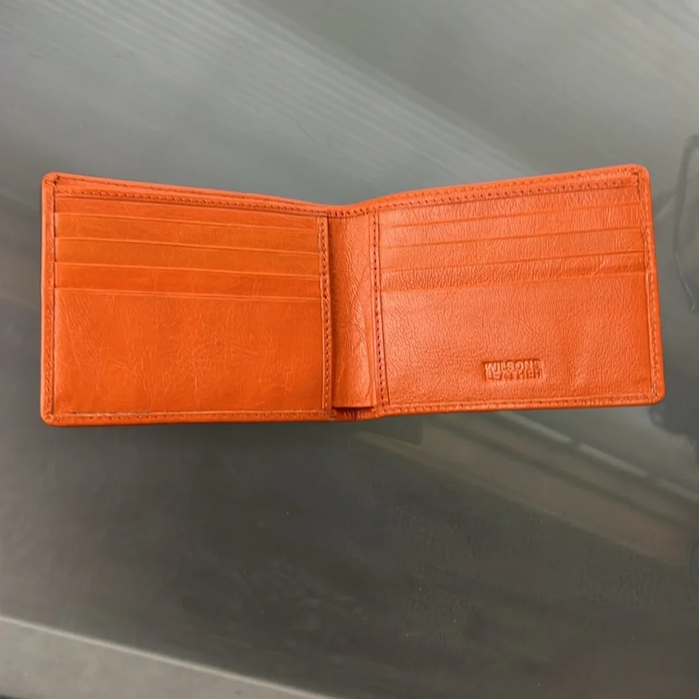 🍊NWOT Wallet | Orange Leather Bi-Fold Key Card/Cash Holder by Wilsons Leather